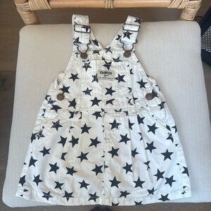 Oshkosh b’gosh cotton dress with pockets and stars all over